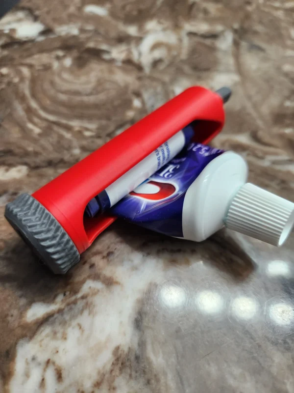 Ratcheting Toothpaste Roller